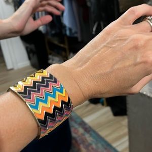 🌈 Colorful metal zigzag bracelet